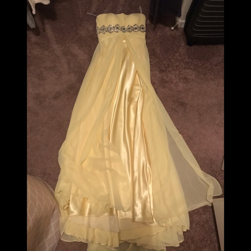 Tony bowls gown
